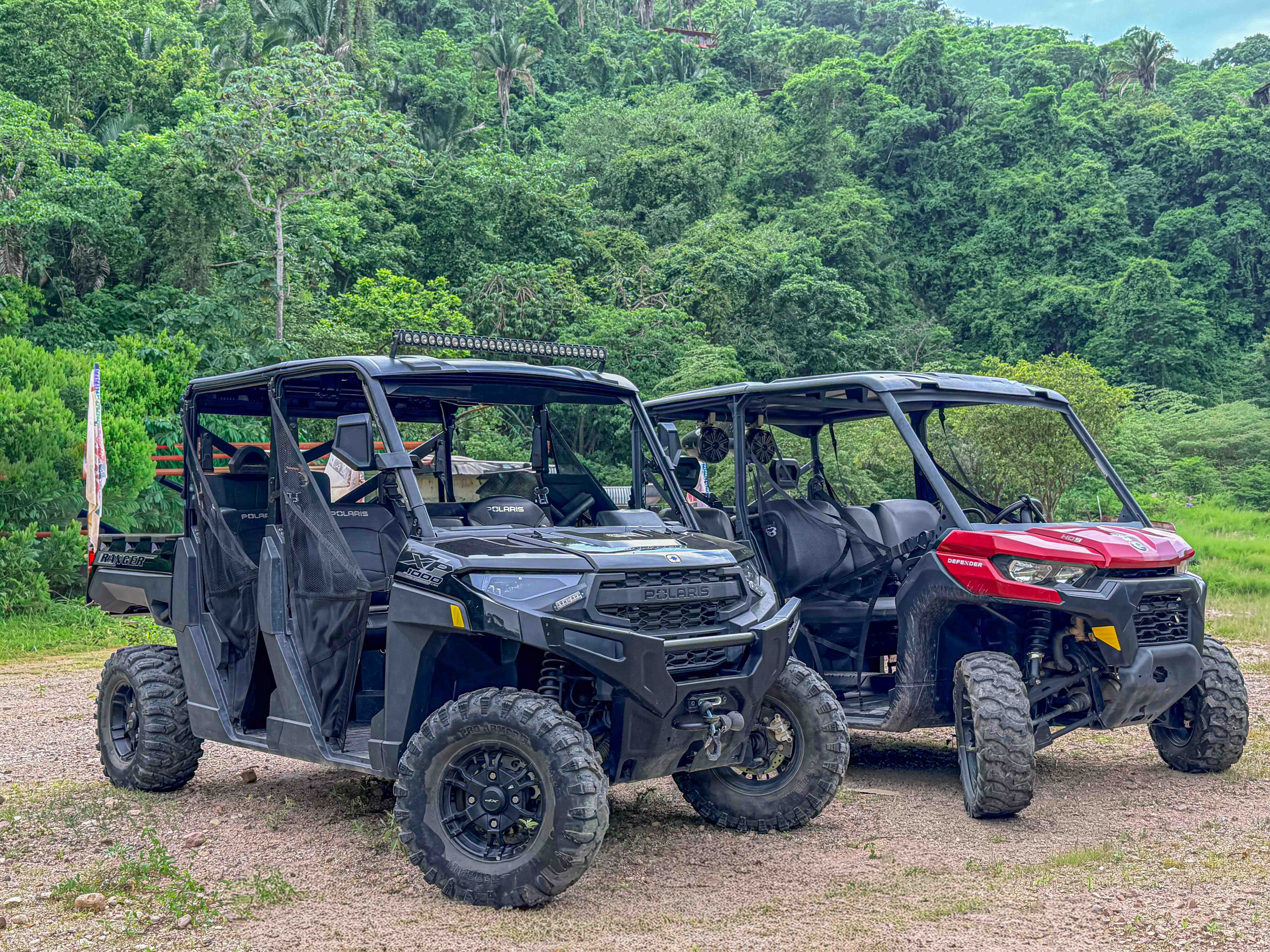 Polaris 6-seater UTV